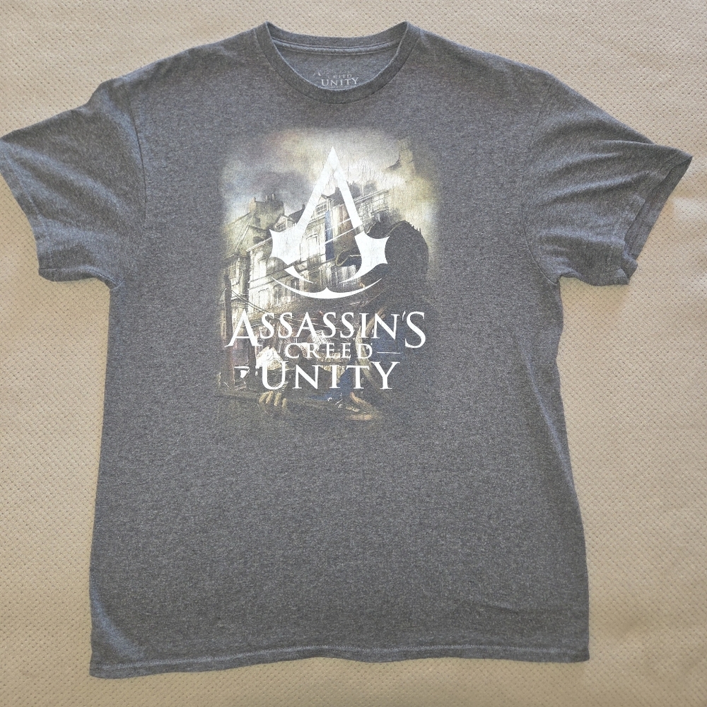 Dark Gray & White Official Assassin's Creed Unity Graphic T Shirt Large